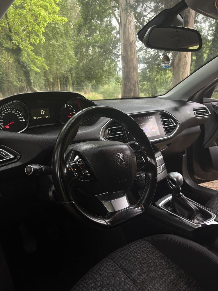 Peugeot 308 SW Style 1.5 BlueHDI