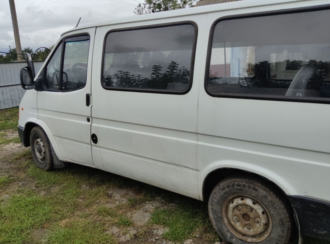 Ford Transit 2.5