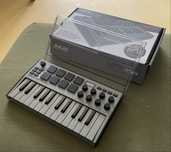 MPK mini special edition grey