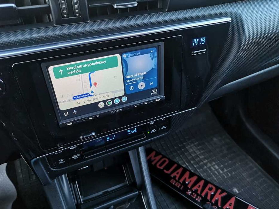 Nawigacja 2din SONY z Android Carplay Toyota Auris Corolla z montażem