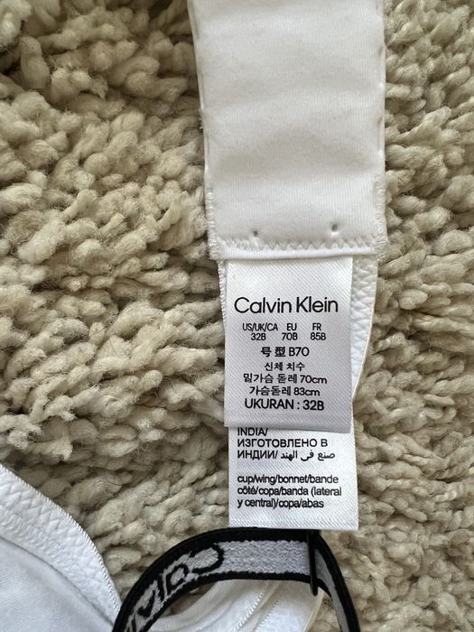Бюстгалтер Calvin Klein 32b 70b