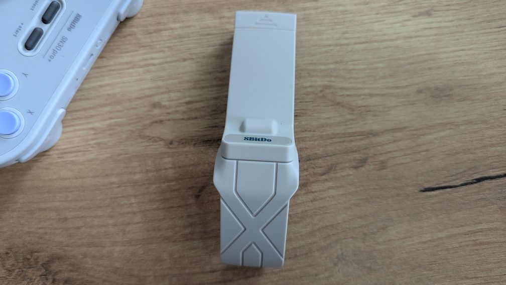 Kontroler pad 8bitdo sn30 pro+ Bluetooth