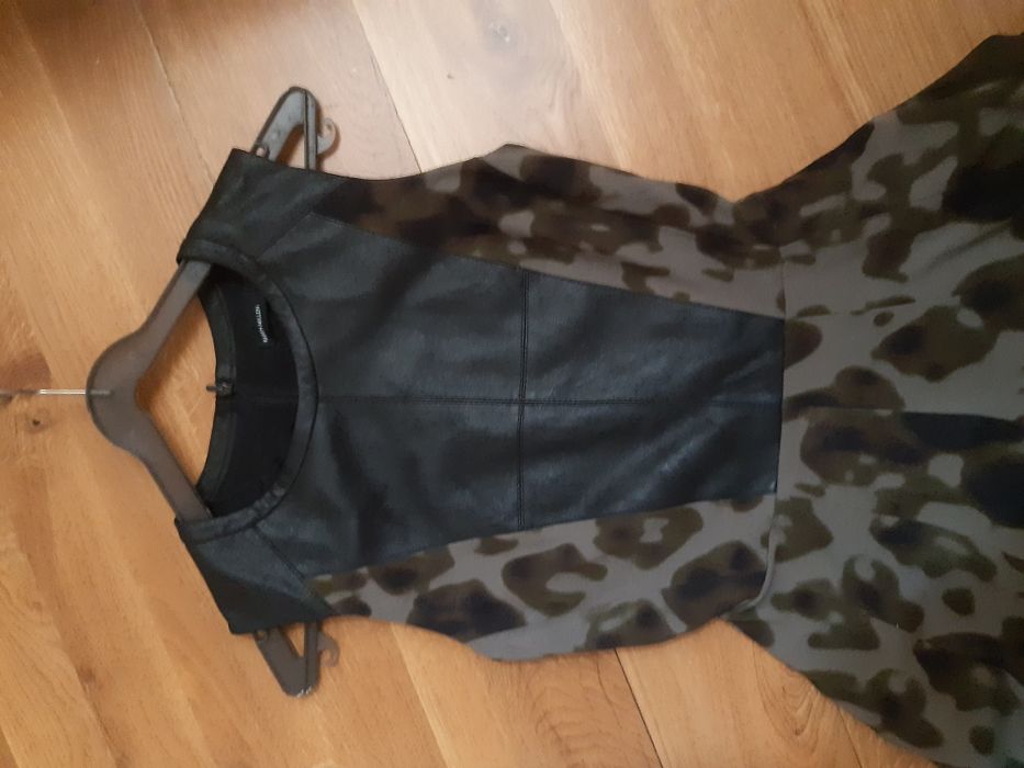 Projektantka Karen Millen USA zjawiskowa sukienka moro & skóra r XS/S