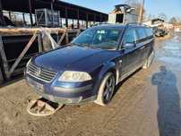 VW VOLKSWAGEN PASSAT B5 FL fotel fotele kanapa deska kokpit podsufitka boczek boczki klamka podłokietnik licznik