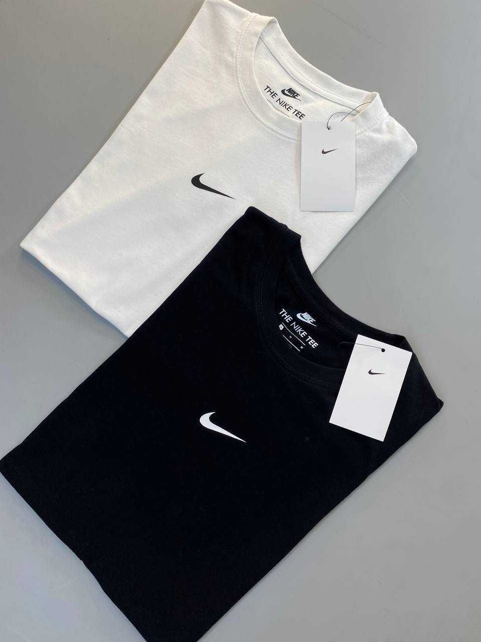 Футболка Jordan Nike center logo T-shirt чорна та біла S M L XL
