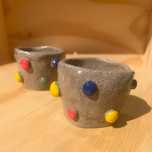 Chavena de cafe bolinhas