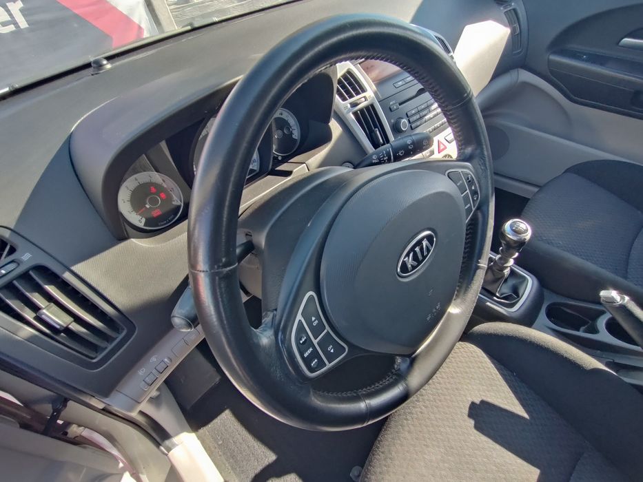 Kia Cee'd 1.4 benzyna+ Gaz! Stan auta perfekt! Sprawna klima!