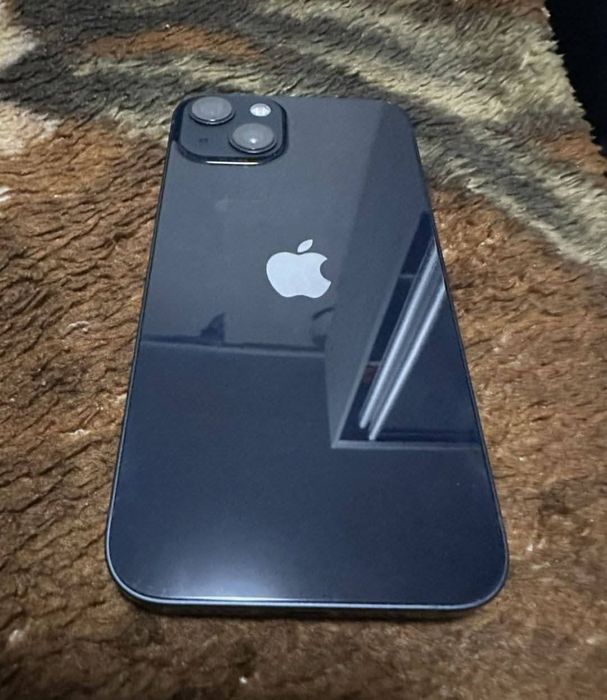 Телефон айфон 13 на 128 гб