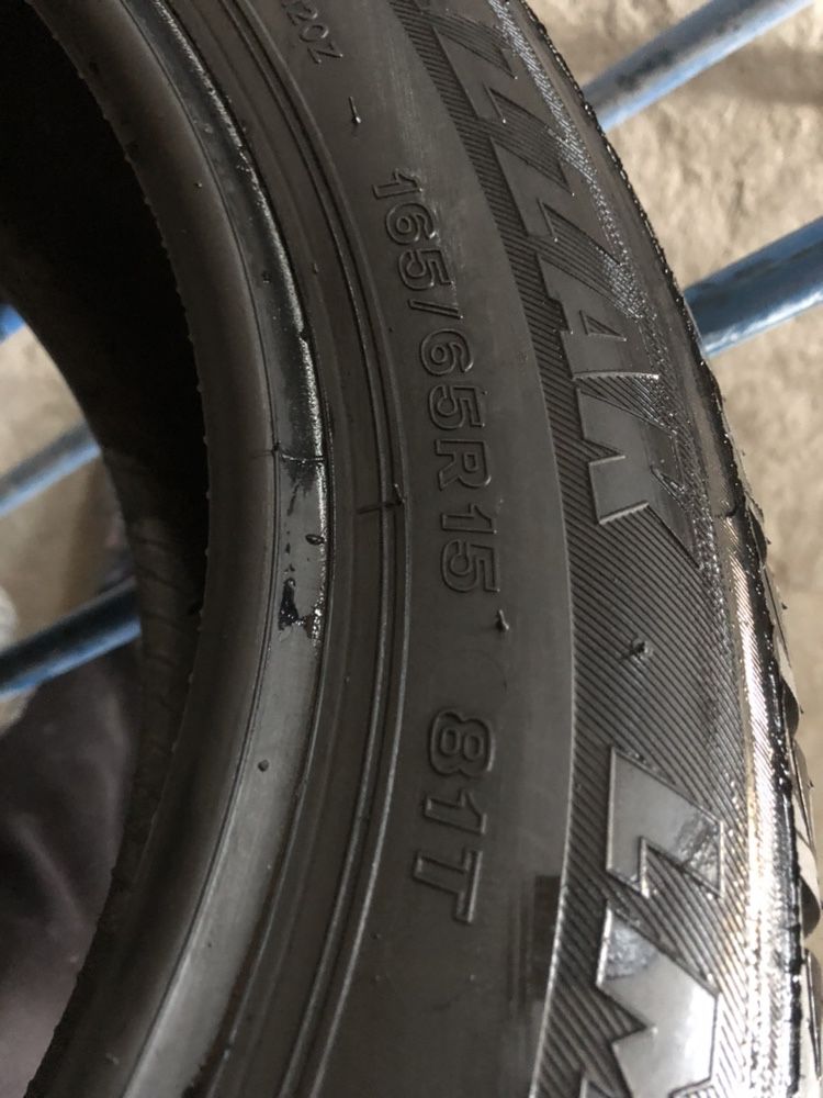 165/65/15 R15 Bridgestone Blizzak LM-25 4шт