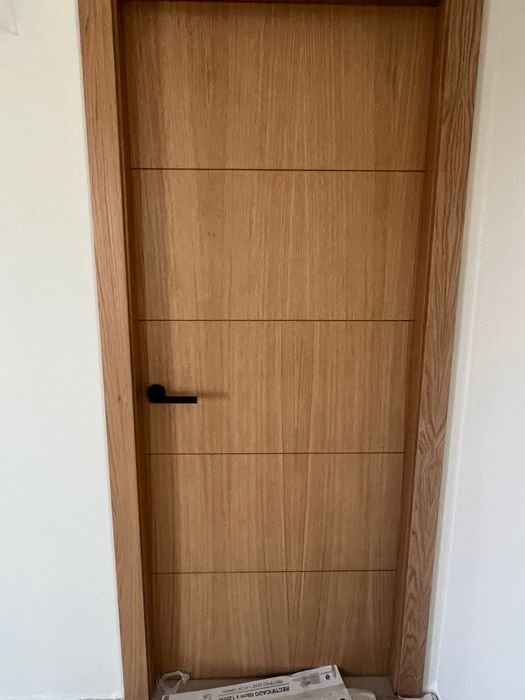 Colocação flutuante, rodapé e qualquer trabalho  carpintaria