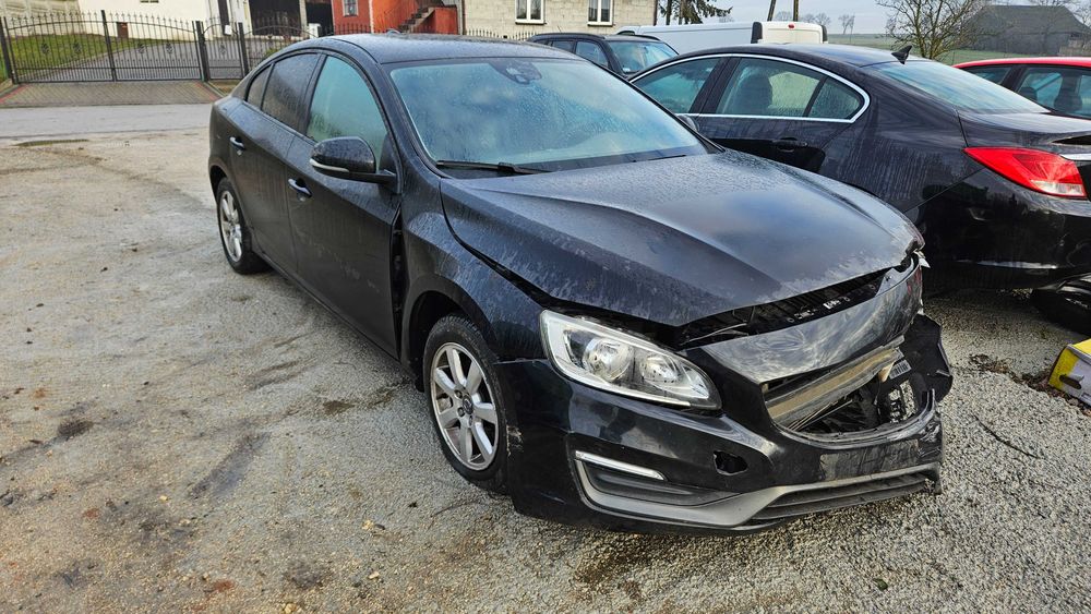 Volvo S60 2014r  2.0D 181km