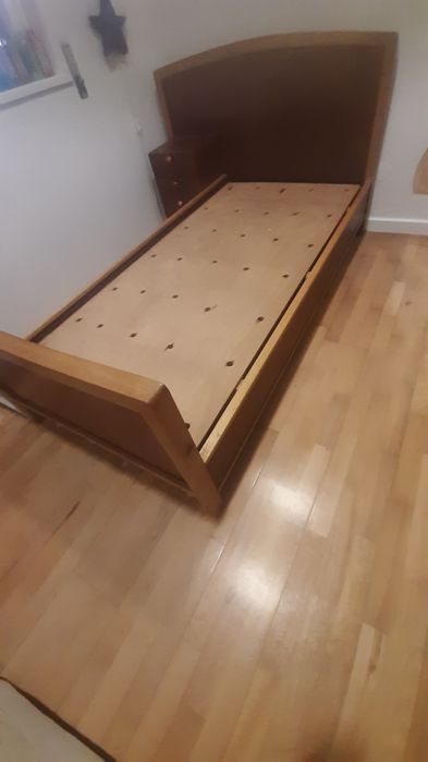 Cama solteiro madeira maciça