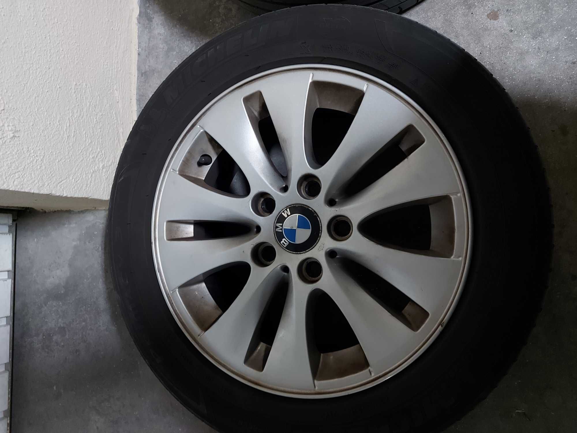 Vendo 4 Jantes BMW 16" Originais com Pneus