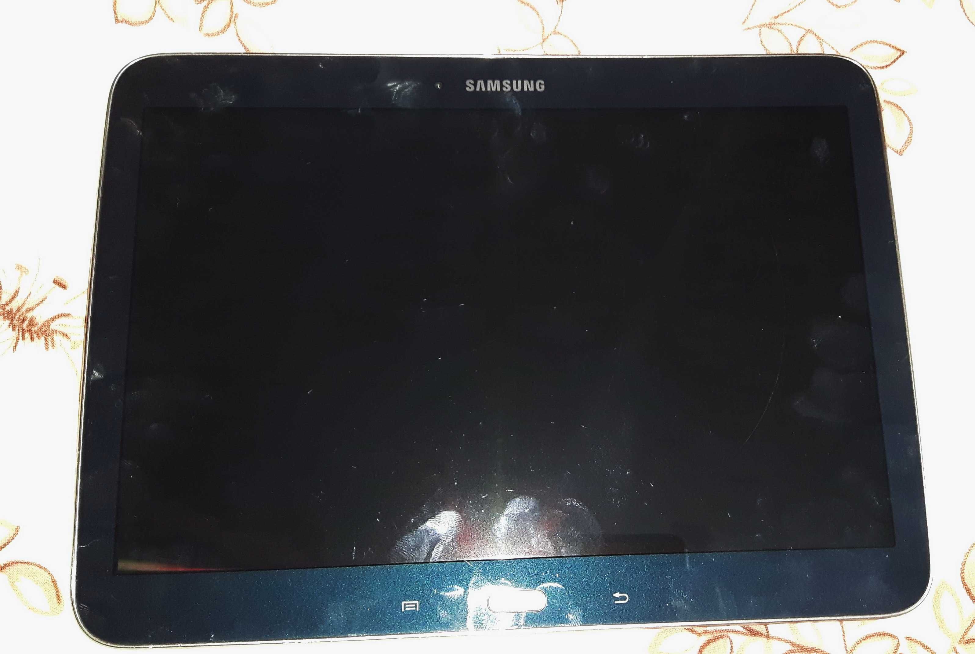 Планшет Samung Galaxy Tab 3 GT-P5210 под ремонт или на запчасти