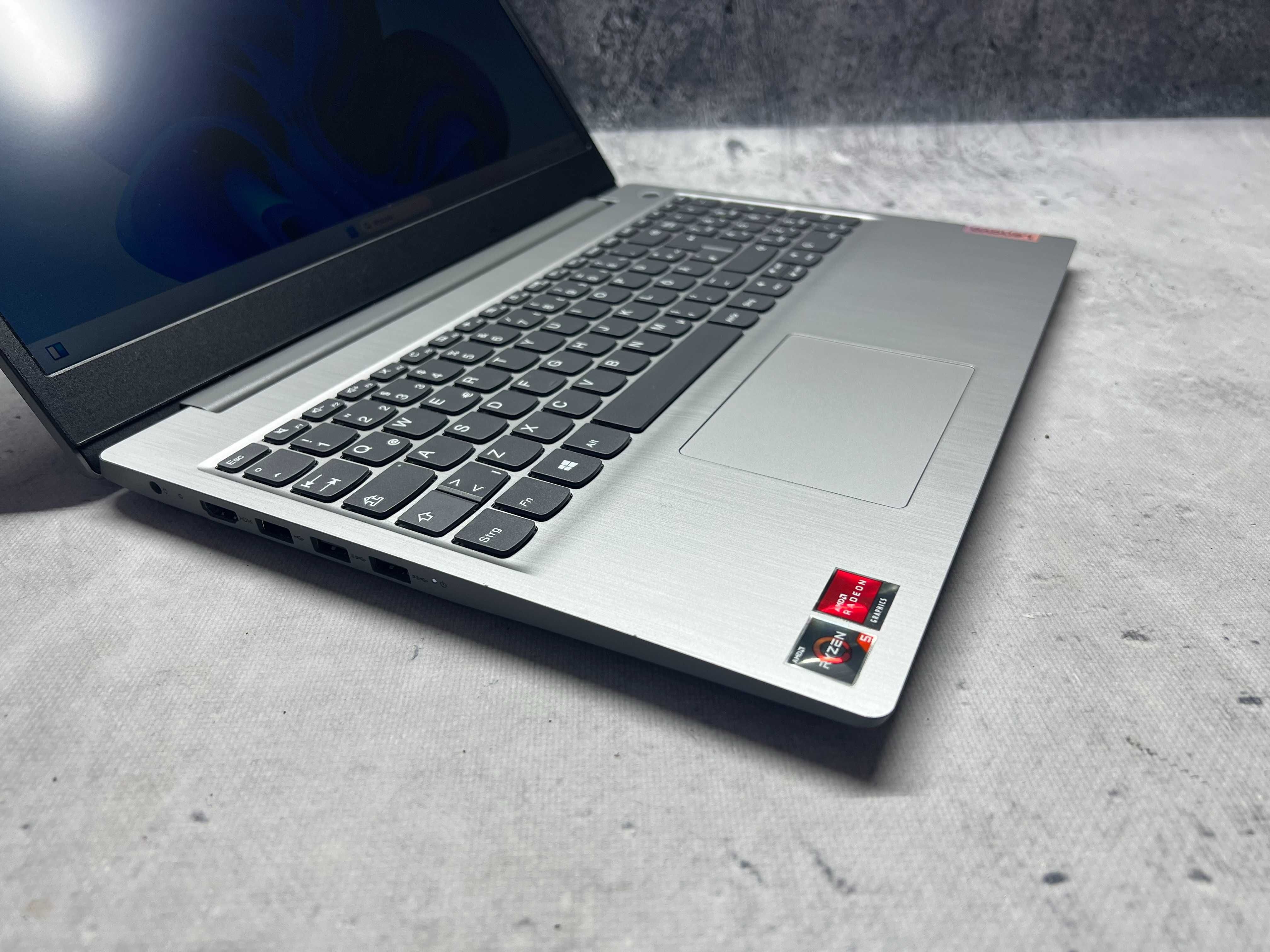 Lenovo Ideapad / Ryzen 5 3500u 3.7 GHz / 12GB DDR4 / 1TB SSD / 15.6FHD