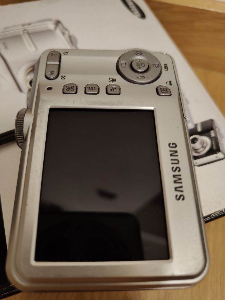 Aparat kompaktowy Samsung S760
