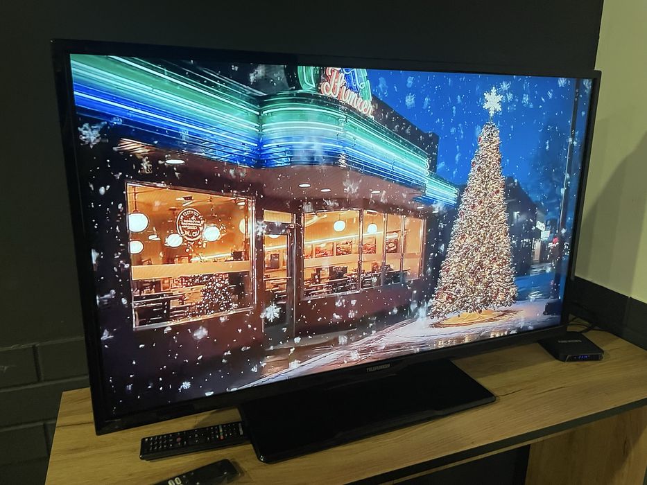Телевізор Telefunken 40 Full HD