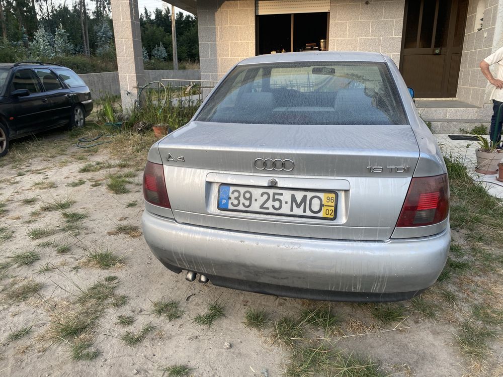Vendo audi A4 1.9 tdi pd  cv 90