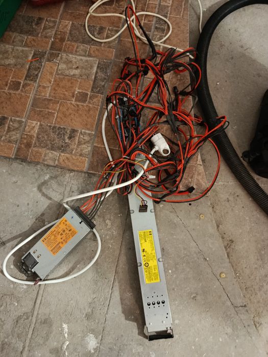 Продам блоки живлення для майнінг-ферми (1200W/750W)