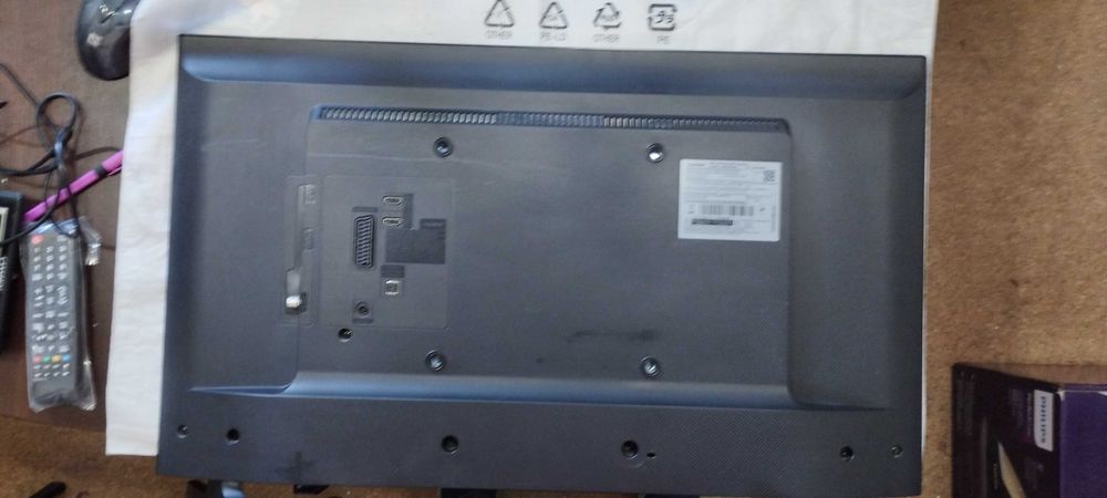 Телевізор 32'' Samsung UE32J5000AK