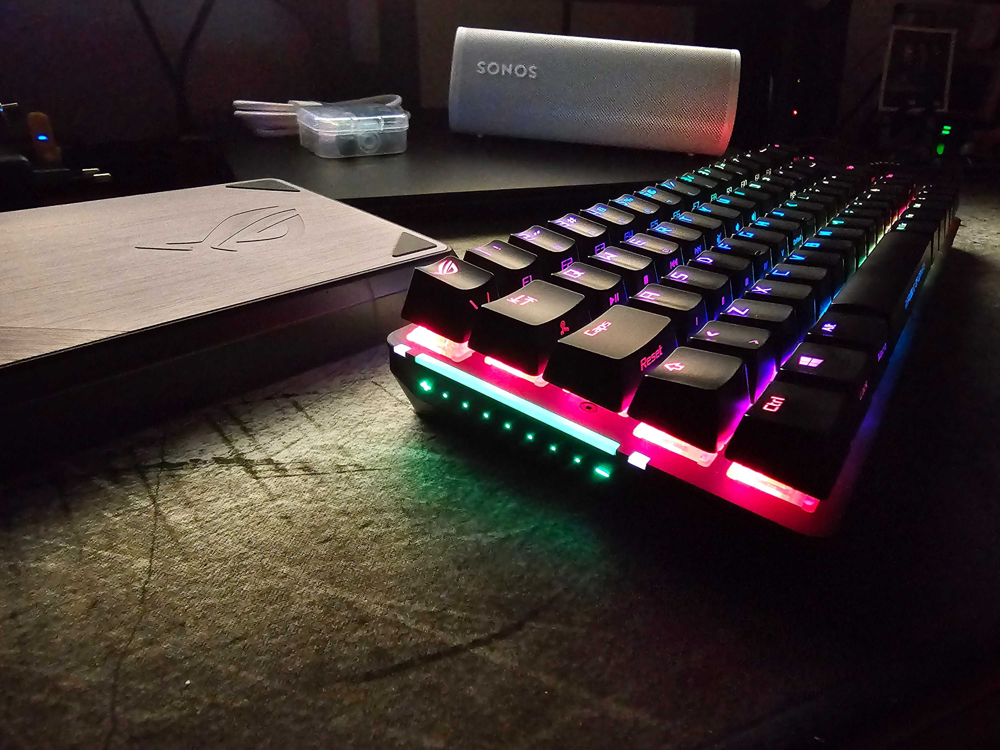 Teclado ASUS ROG Falchion Wireless RGB