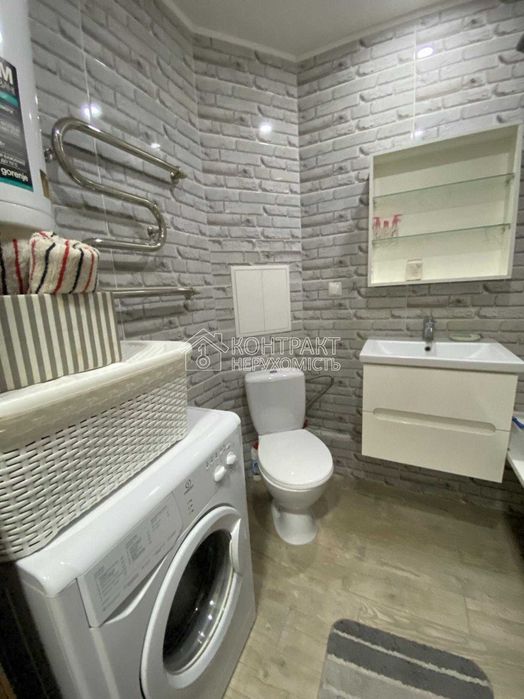 Продам 4к кв вул Амосова 13 Салтівка 625 м/р