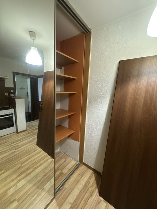 Oddam szafę pod zabudowę