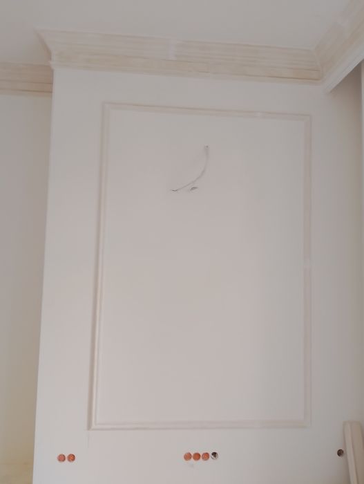 Gzymsy gipsowe, sztukateria