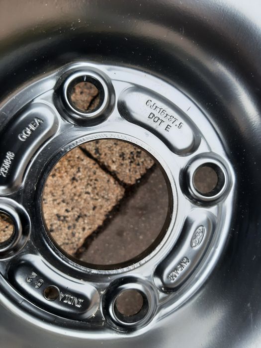 Felgi 15 Ford 4x108 6J et37,5 czujniki