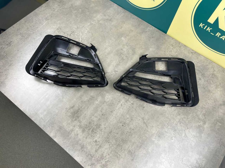 Решітка в бампер ( ліва права ) - М paket - BMW 3 ( G20 / G21 )
