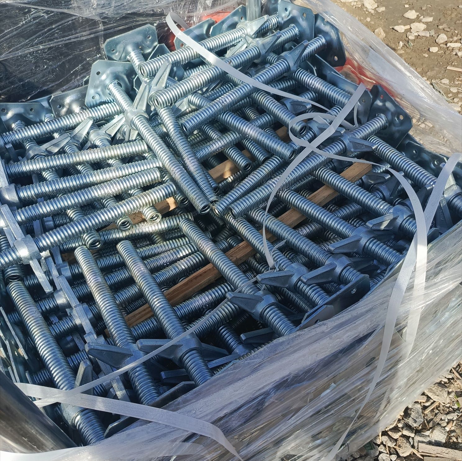 Rusztowanie 200m2 30x6.5m plettac