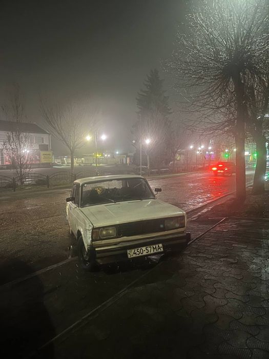 Продам жигуль 2105