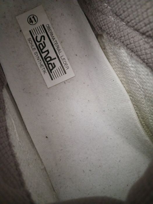 Кросівки шкіряні