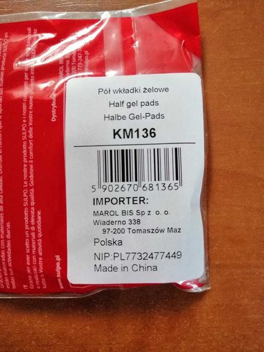 Pół wkładki żelowe do butów na obcasie. Zapobiegają zsuwaniu się stopy