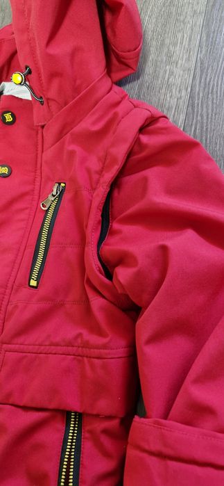 Куртка демісезонна на 3 роки