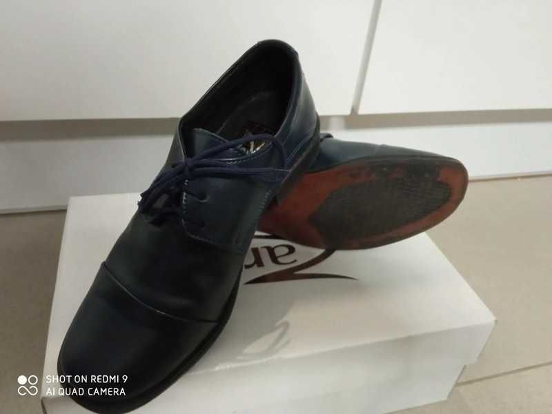Buty komunijne wizytowe skórzane 33 zarro