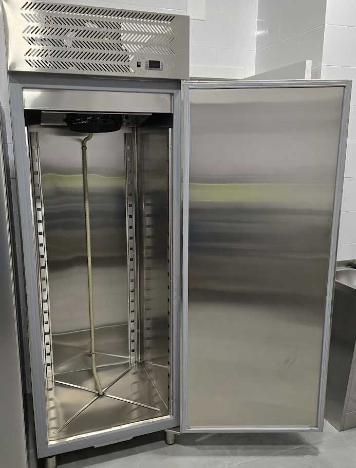 Frigorífico / Armário Refrigerado Novo com garantia