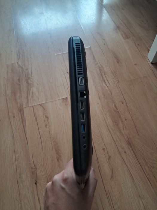 Laptop Toshiba Satelite C75D