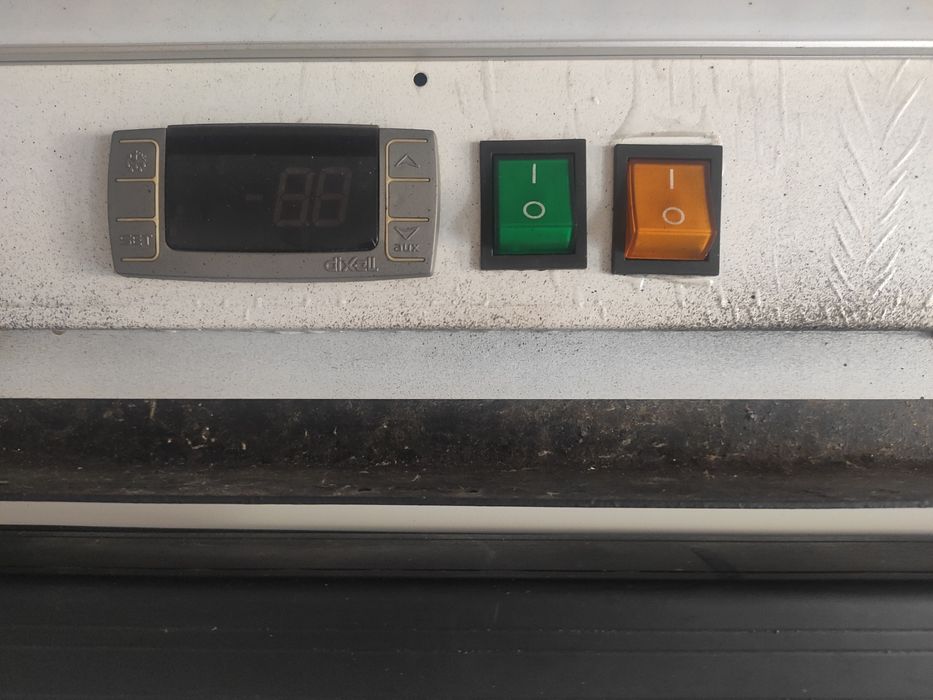 Продаю холодильник