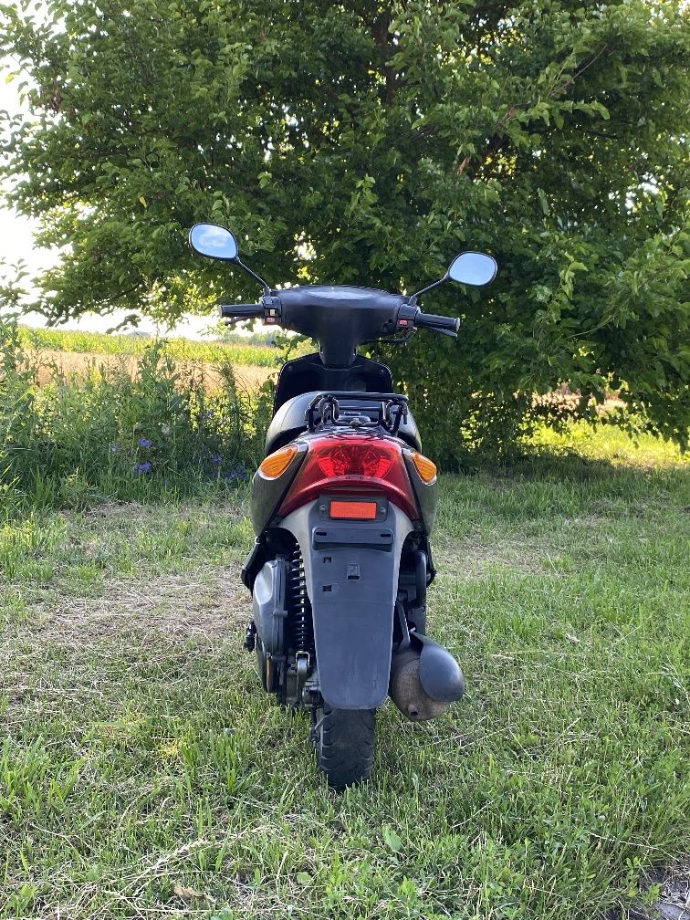Продаю скутер YAMAHA JOG 36 інжектор б/у в хорошем стане СРОЧНО