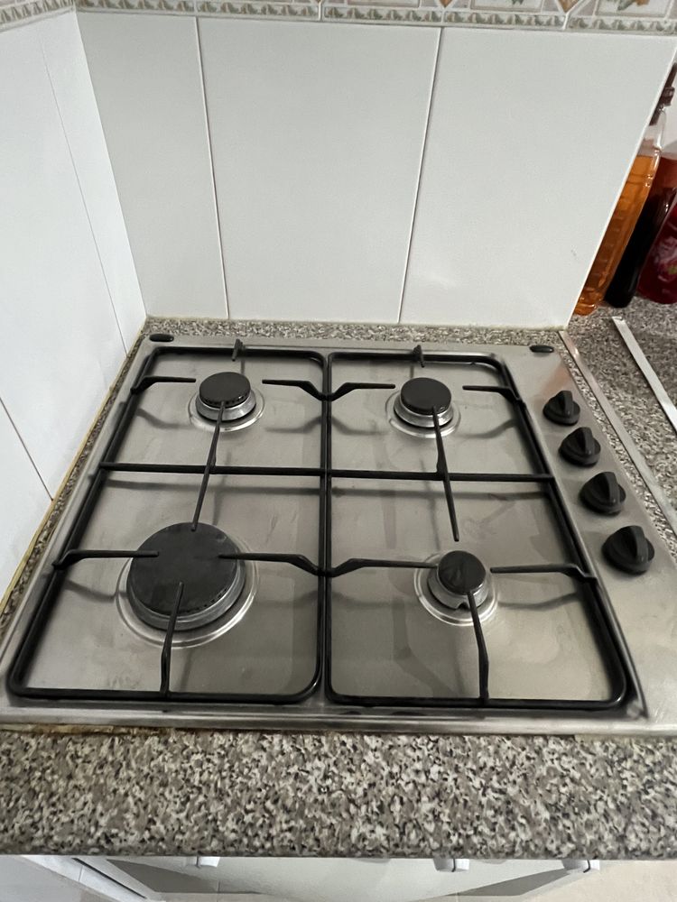 Placa e forno a gás de em castrar