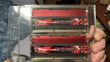 Pamięć RAM DDR3 Trident X 2400 cl 10 16GB F3-2400C10Q-32GTX