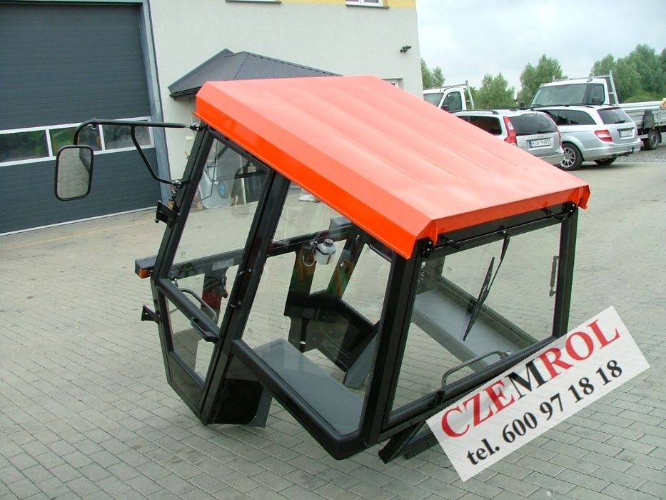 Kabina C-330 bez błotników Koja