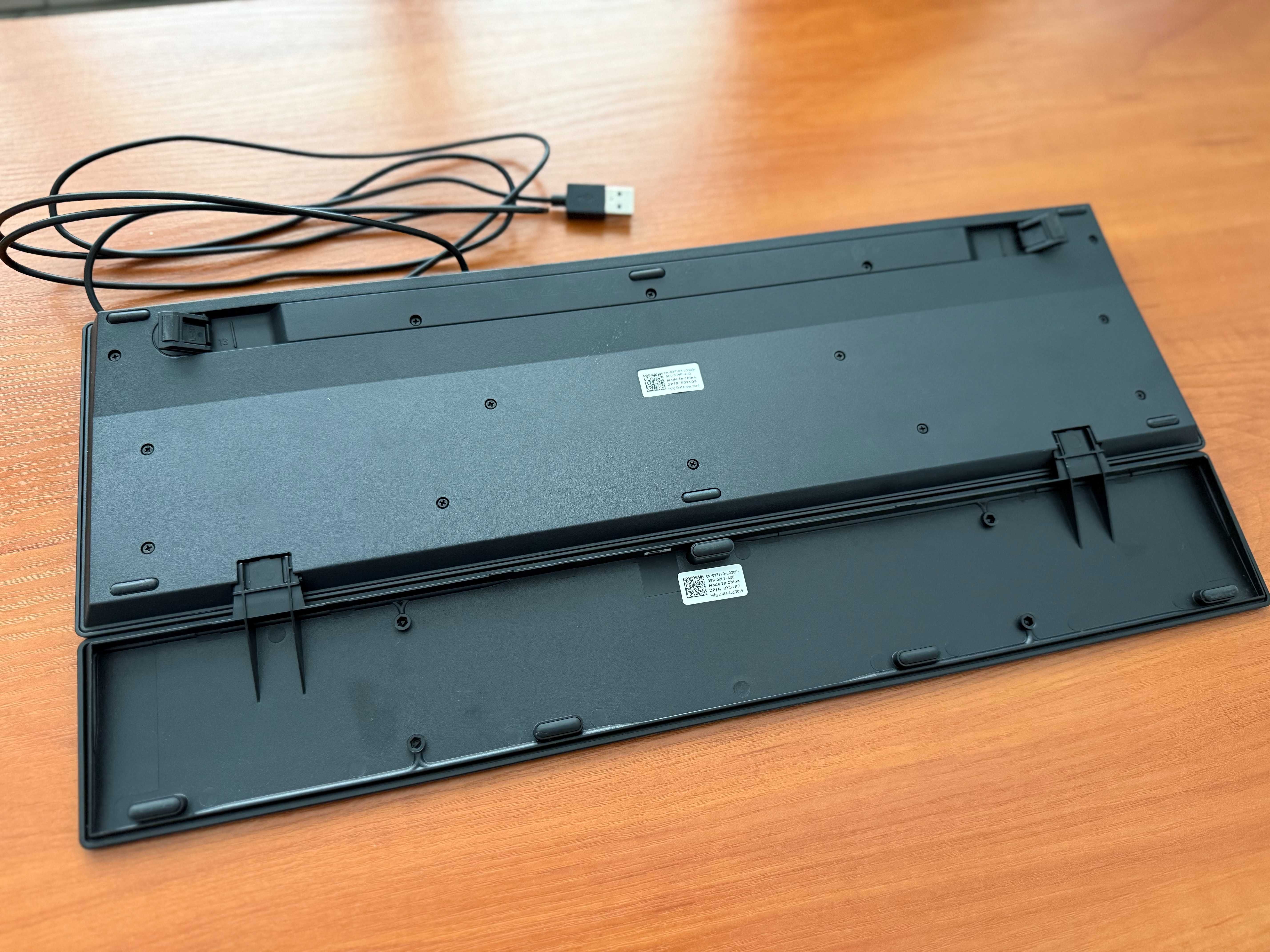 Klawiatura multimedialna DELL KB216 czarna + podpórka pod nadgarstki