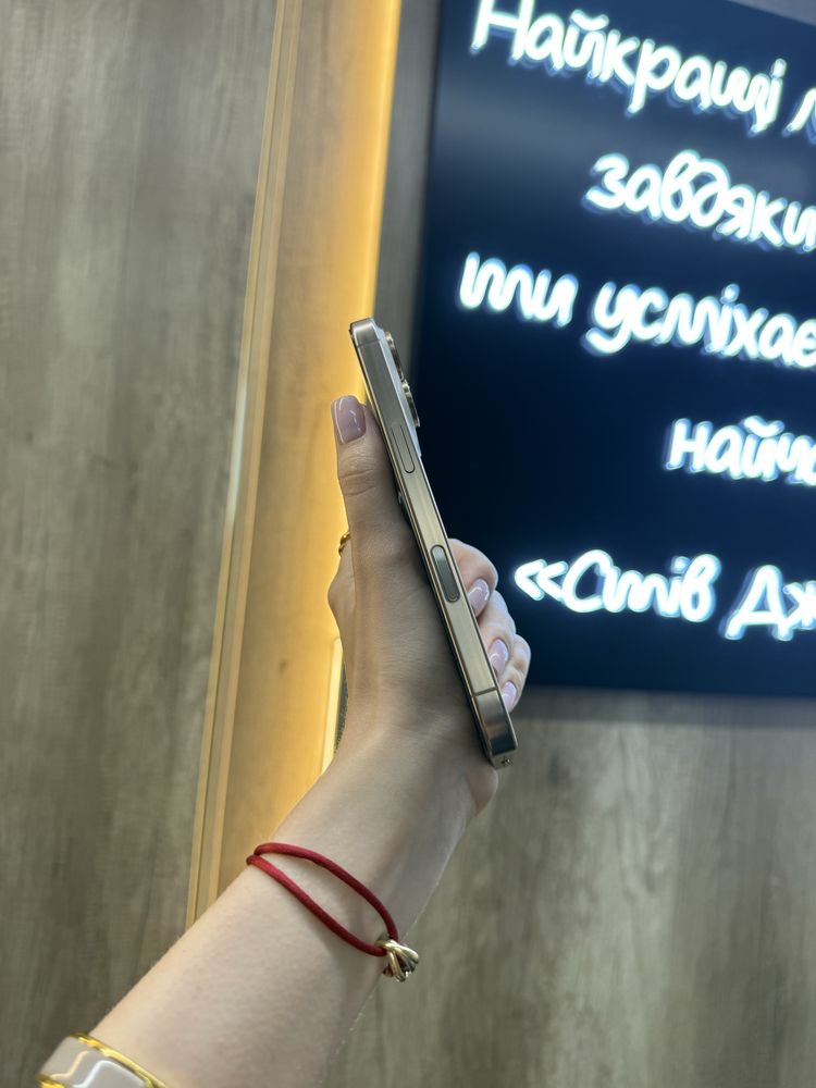 IPHONE 16Pro 512 Desert Titanium Neverlock Костюшка,5 IGRAND