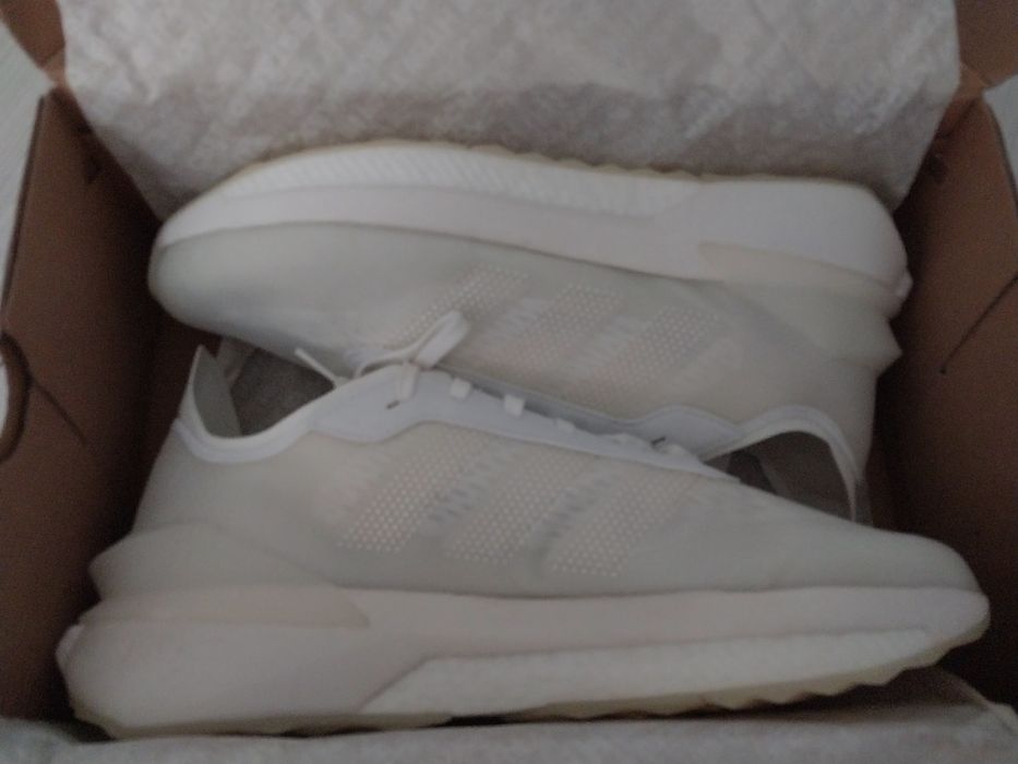 Кросівки adidas ,літня крута модель!