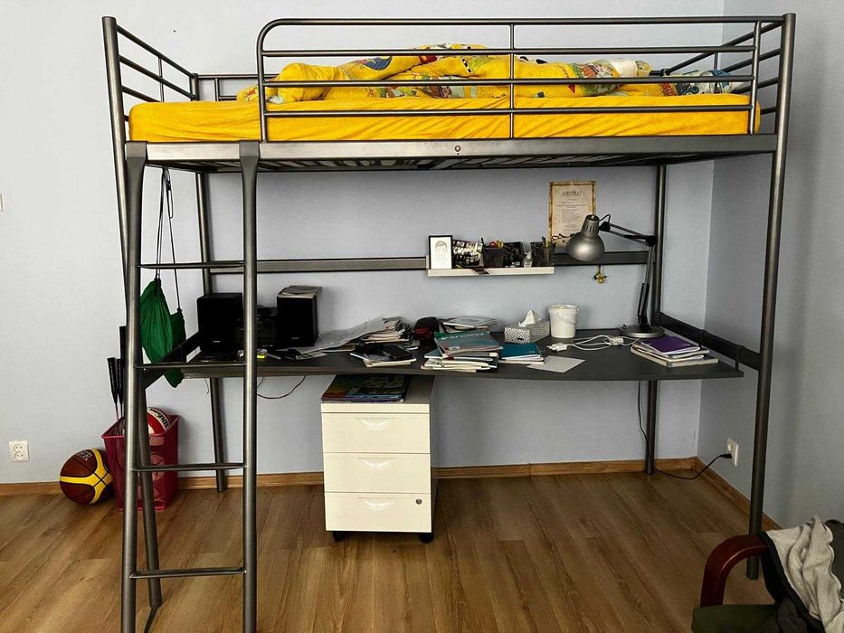 łóżko piętrowe SVARTA