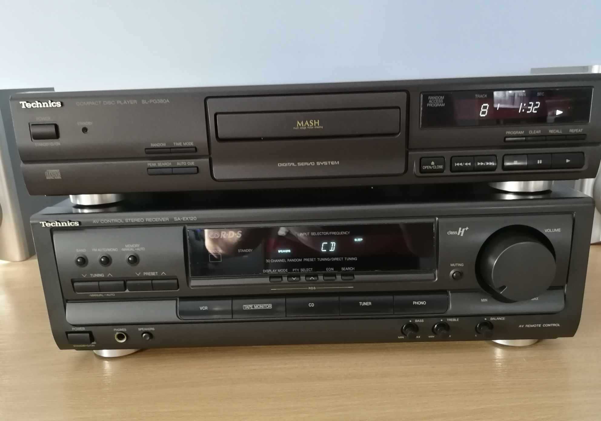 Amplituner Technics SA-EX 120 + CD Technics SL-PG380A