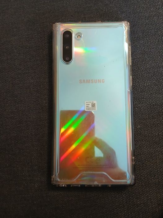 Vendo este telemóvel