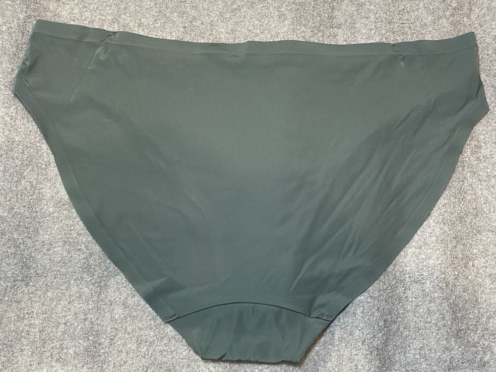 Majtki bezszwowe Triumph Body Make-Up Essentials Tai,42/XL,logo-zielon